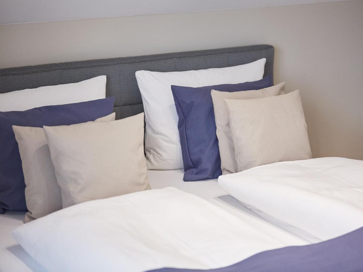 Reetland Am Meer - Premium Reetdachvilla Mit 3 Schlafzimmern, Sauna, Kamin Und Massagesessel F05 Dranske Luaran gambar