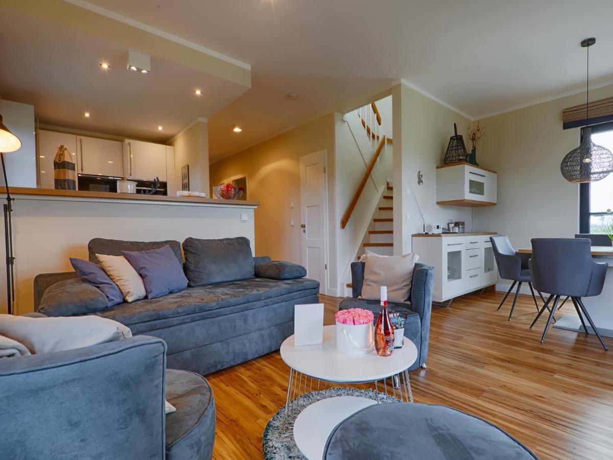 Reetland Am Meer - Premium Reetdachvilla Mit 3 Schlafzimmern, Sauna, Kamin Und Massagesessel F05 Dranske Luaran gambar
